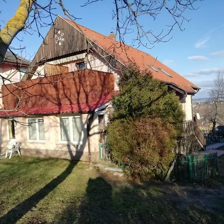 Petra Apartman * Alsopahok